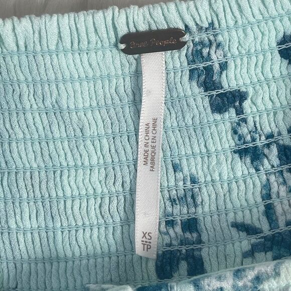 Free People Close To You Mint Blue Floral Print Top Sz XS - Picture 6 of 8